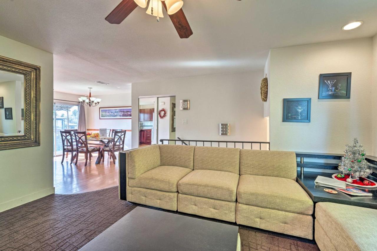 Vegas Oasis Home With Pool And Spa 7 Miles To Strip Las Vegas Eksteriør billede