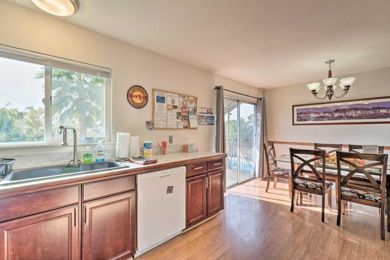 Vegas Oasis Home With Pool And Spa 7 Miles To Strip Las Vegas Eksteriør billede
