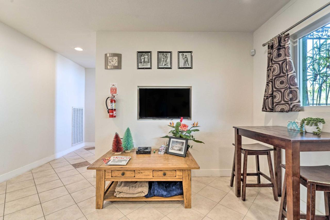 Vegas Oasis Home With Pool And Spa 7 Miles To Strip Las Vegas Eksteriør billede