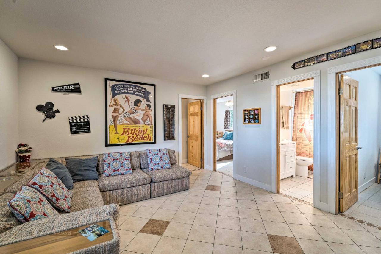 Vegas Oasis Home With Pool And Spa 7 Miles To Strip Las Vegas Eksteriør billede
